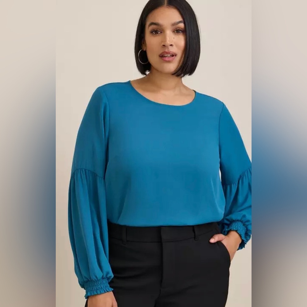 Torrid Georgette Blouson Sleeve Slightly Sheer Keyhole Detail Blouse Size Medium